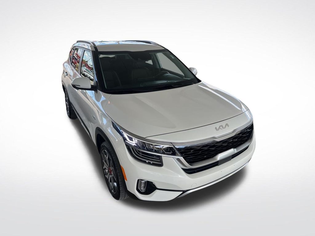 2023 Kia Seltos SX photo 35
