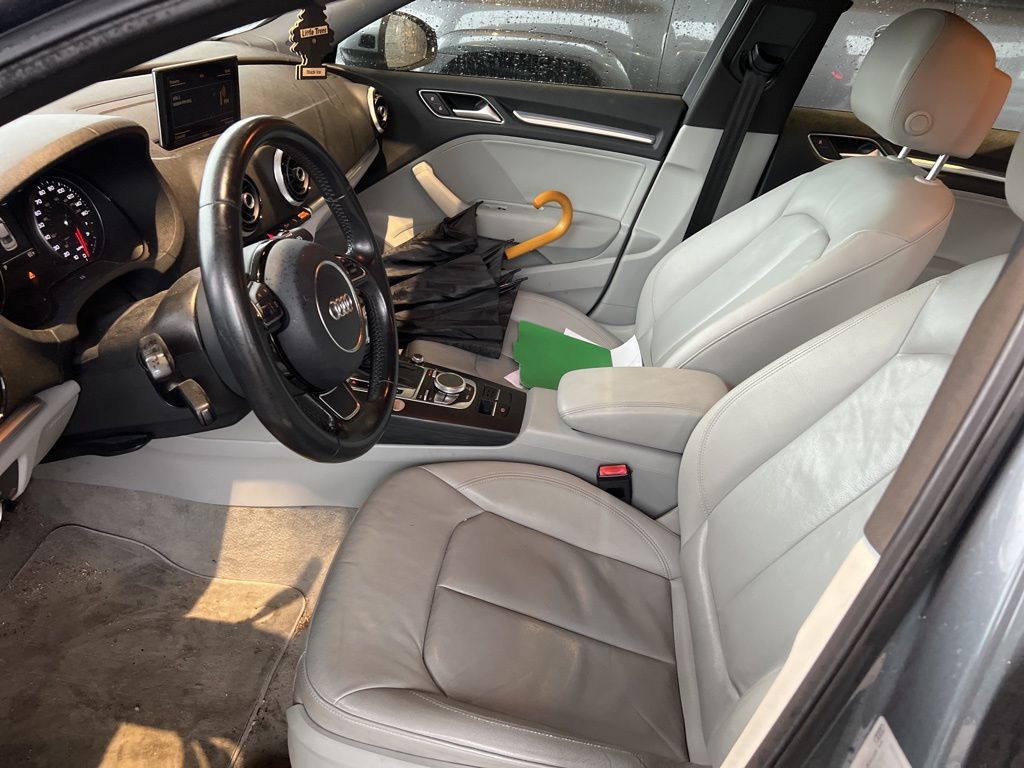 2016 Audi A3 1.8T Premium Plus photo 7