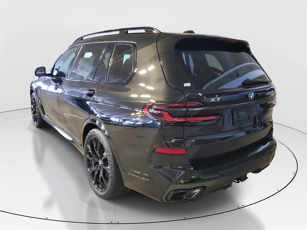 2026 Bmw X7 M60i photo 3