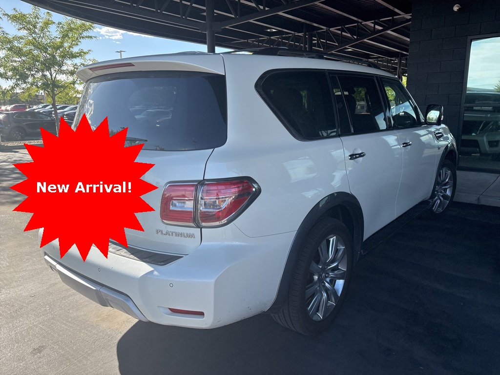 2017 Nissan Armada Platinum photo 3
