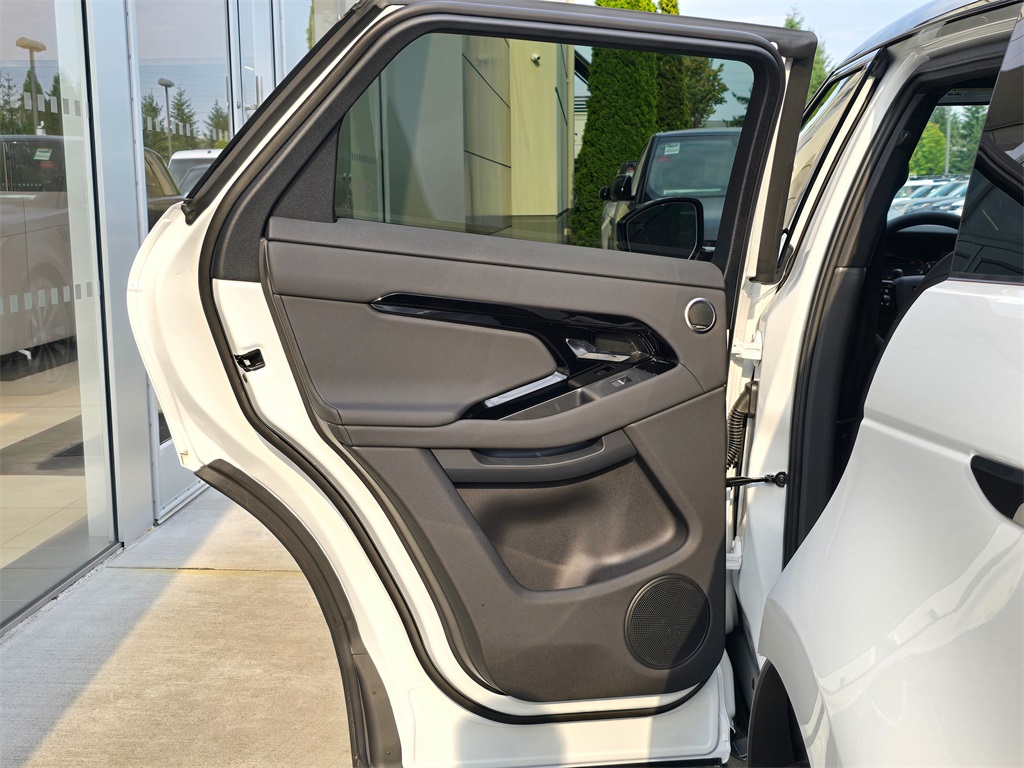 2026 Land Rover Range Rover Evoque S photo 19