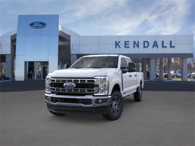 2025 Ford F-250 photo 2