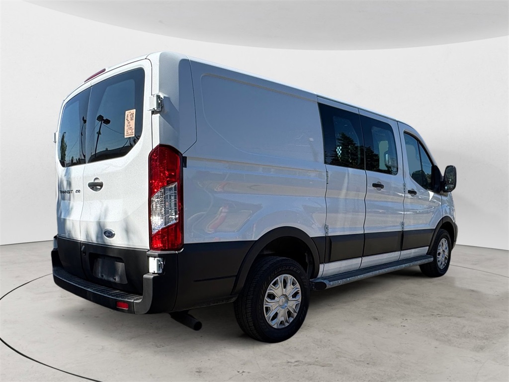 2023 Ford Transit photo 4