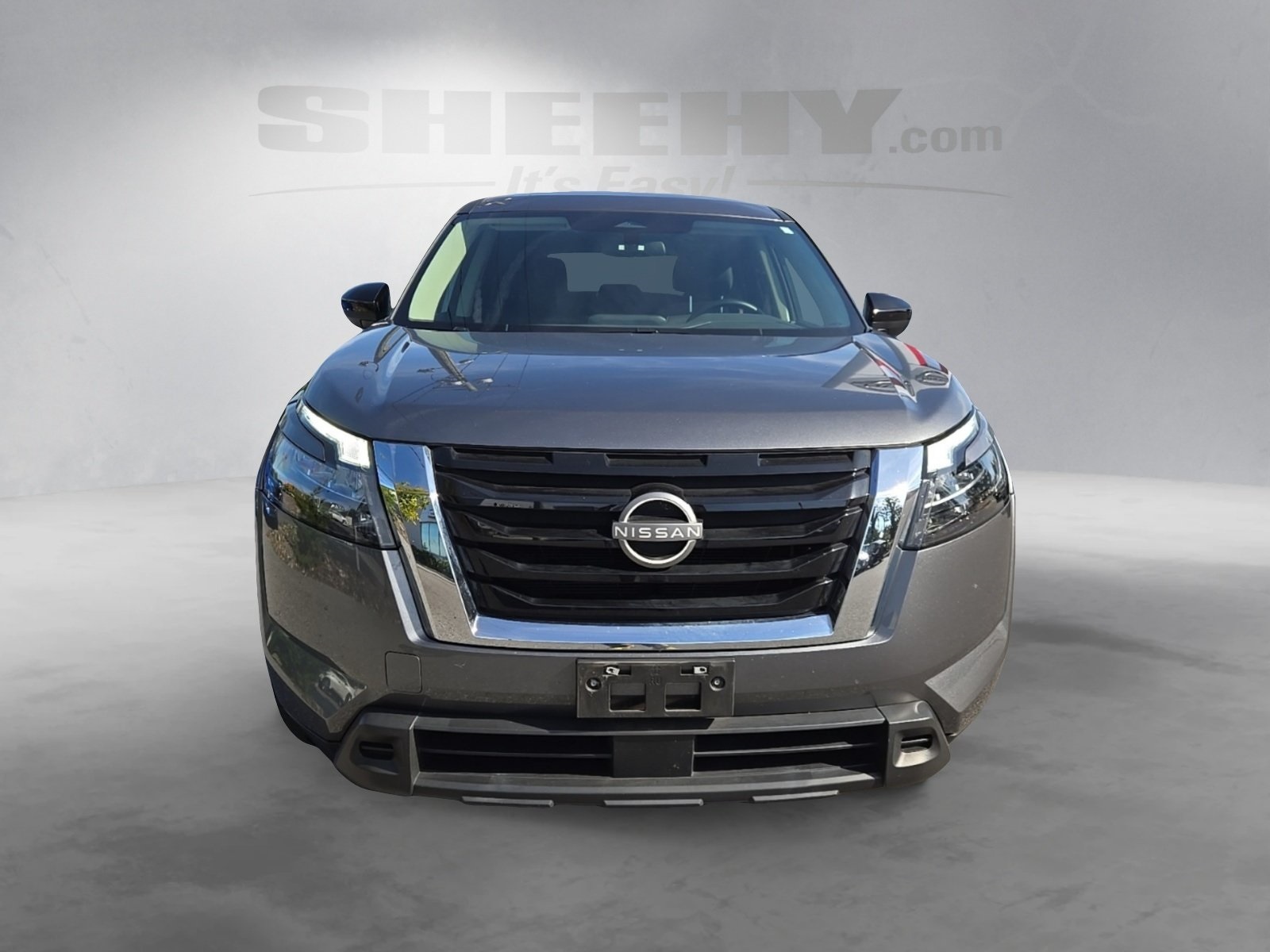 2024 Nissan Pathfinder S photo 3