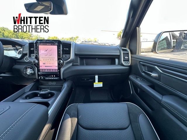2026 Ram 1500 Laramie photo 28