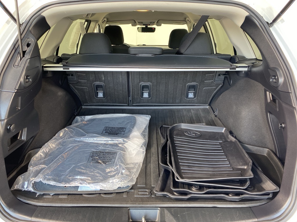 2019 Subaru Outback 2.5i Premium photo 23