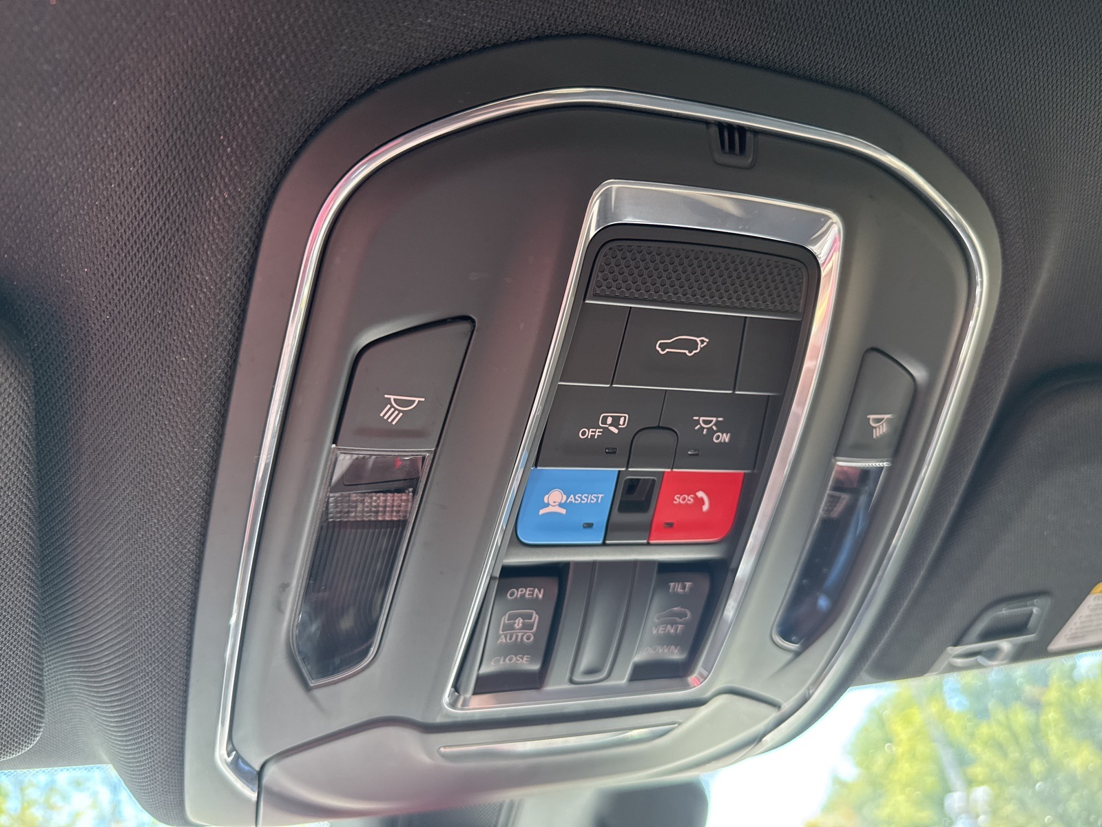 2022 Jeep Grand Cherokee Altitude photo 21
