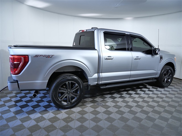 2022 Ford F-150 XLT photo 8