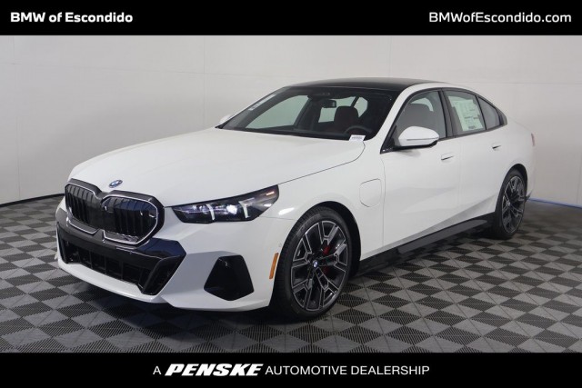 2026|BMW|5 Series|4D Sedan
