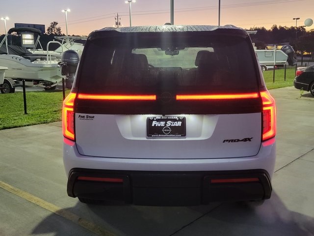 2025 Nissan Armada photo 2