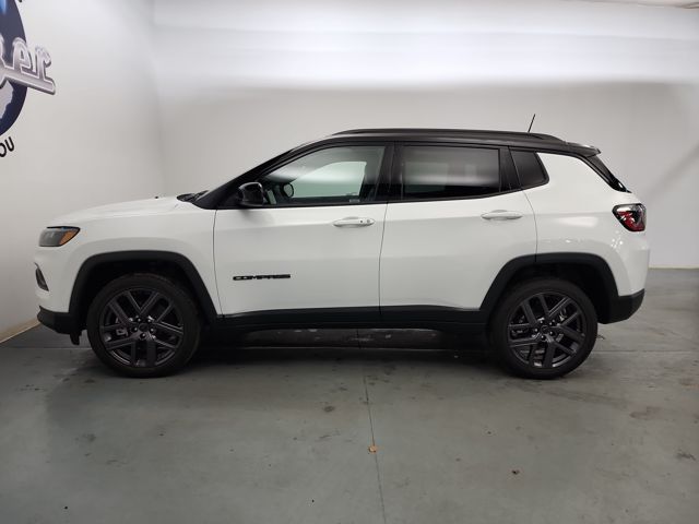 2026 Jeep Compass Limited Altitude photo 2