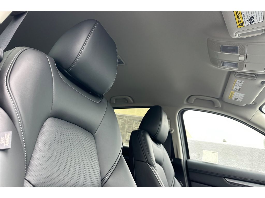 2025 Mazda CX-5 2.5 Select photo 16