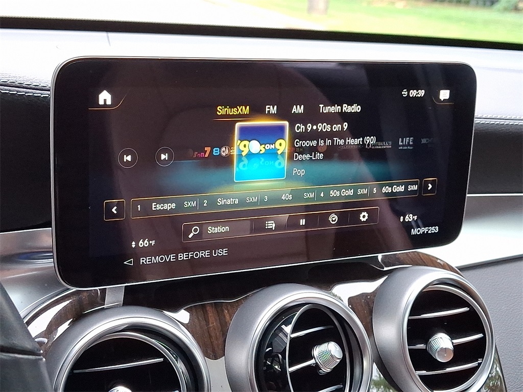 2023 Mercedes Benz GLC 300 Coupe 4MATIC photo 17