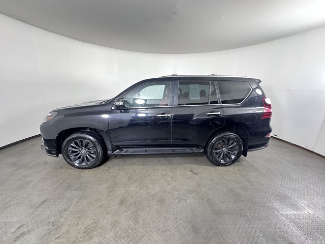 2022 Lexus GX 460 Luxury photo 5