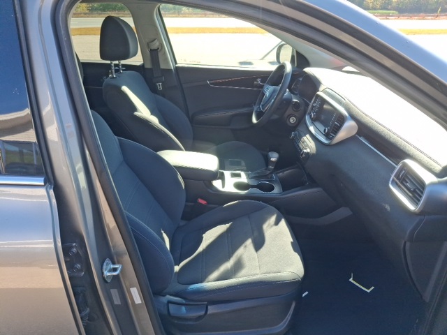 2019 Kia Sorento LX photo 11