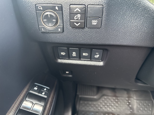 2021 Lexus GX 460 Premium photo 23