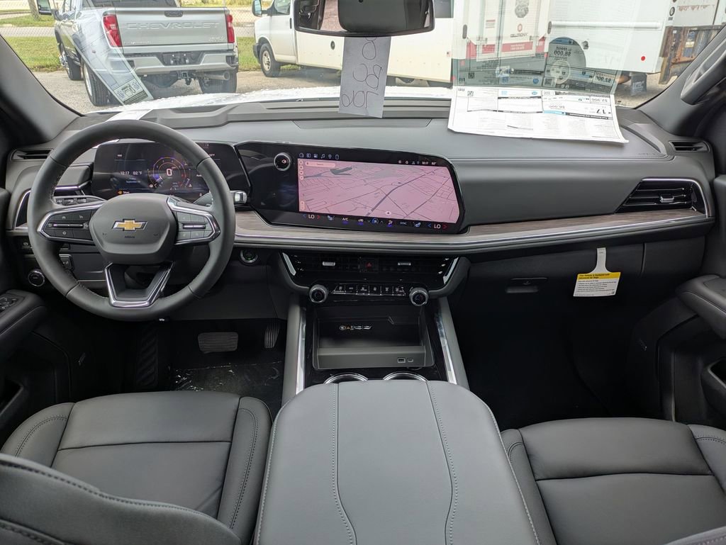 2026 Chevrolet Suburban LT photo 22