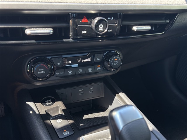2026 Nissan Kicks SV photo 20