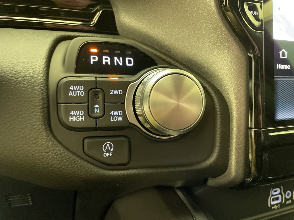 2025 Ram 1500 Laramie photo 10
