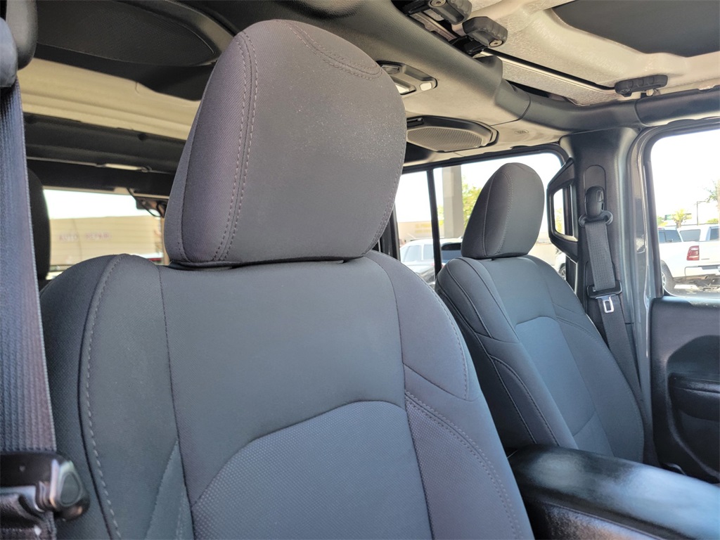 2018 Jeep Wrangler Unlimited Sport S photo 21