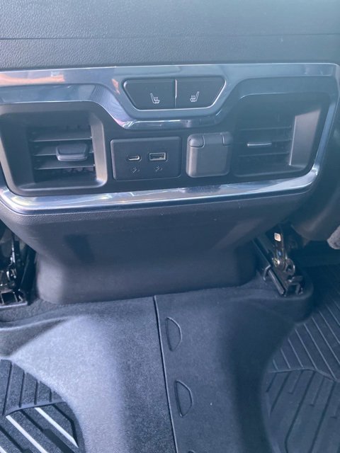 2020 Chevrolet Silverado 1500 LTZ photo 32