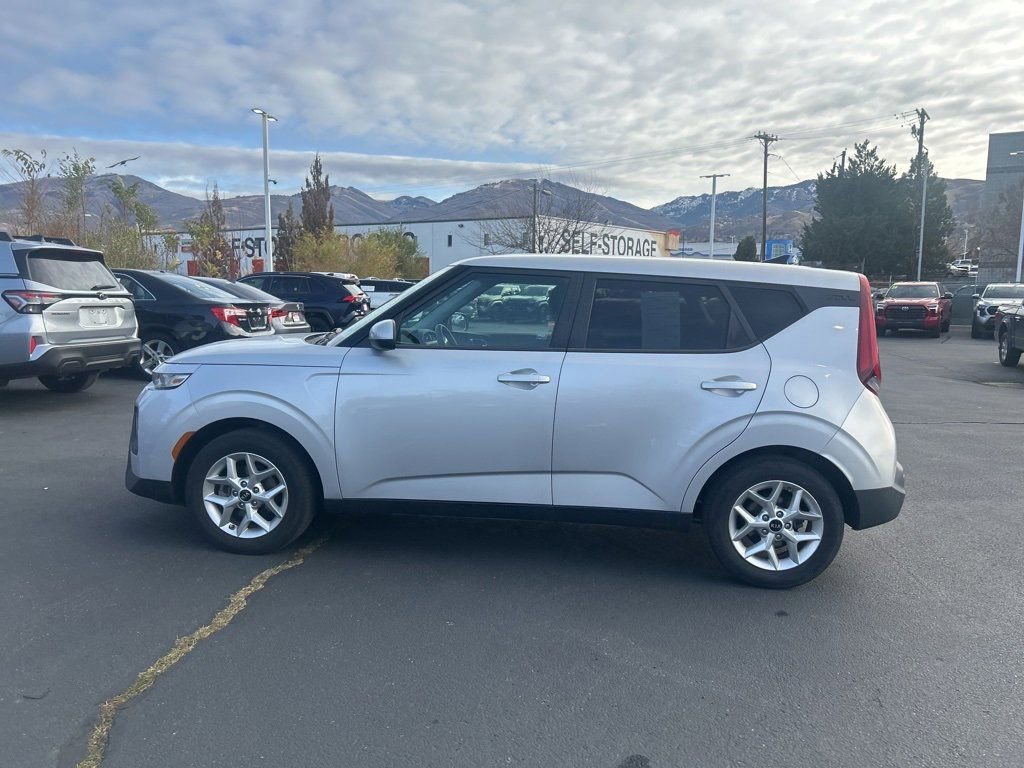 2021 Kia Soul LX S X-Line photo 4