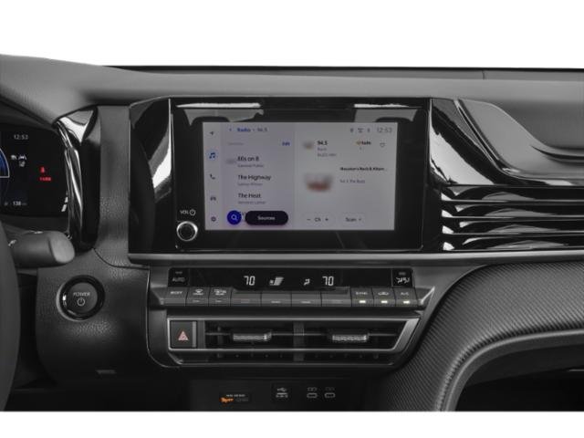 2026 Toyota Camry SE photo 8