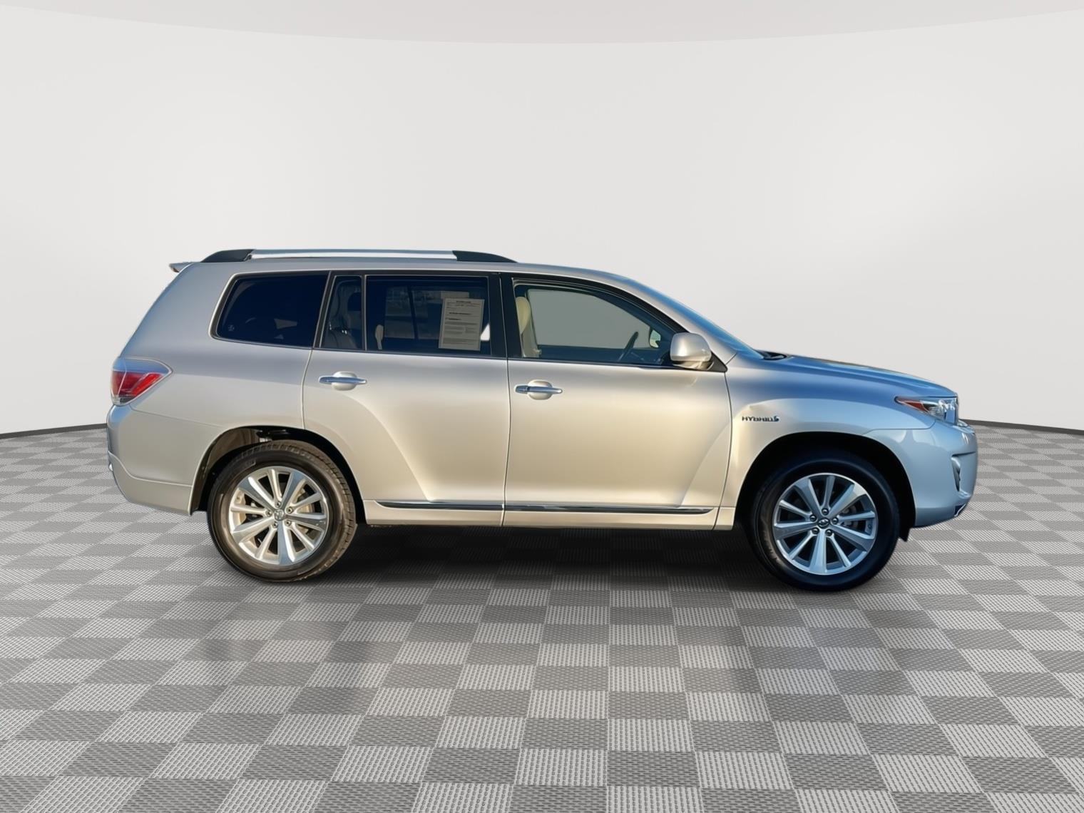 Used 2013 Toyota Highlander Limited Hybrid with VIN JTEDC3EH5D2016192 for sale in Union Gap, WA