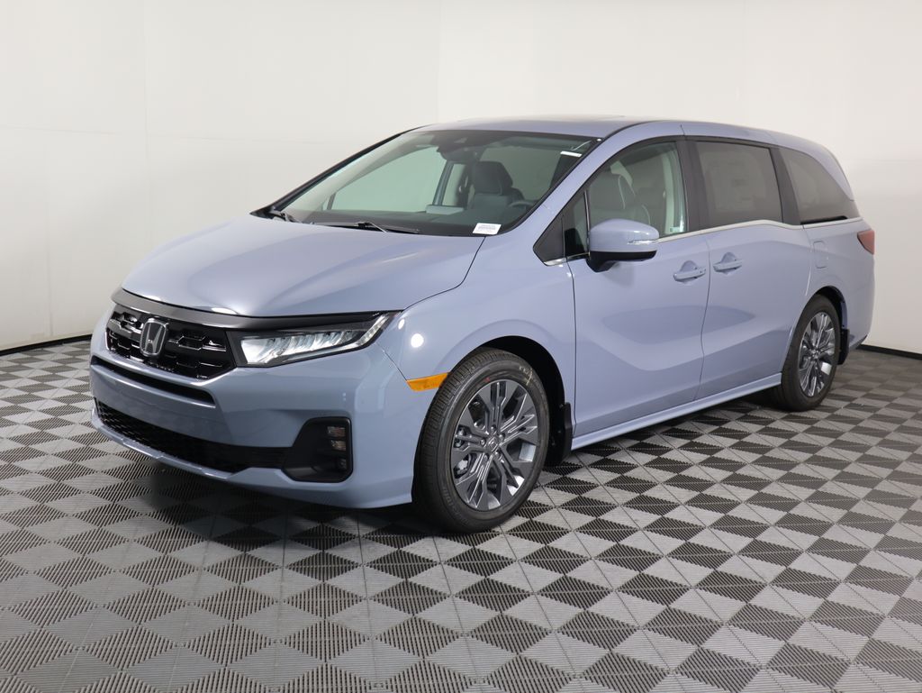 2026 Honda Odyssey Touring's photo