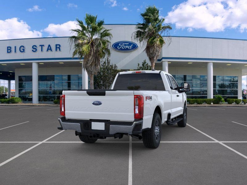2025 Ford F-250 photo 8