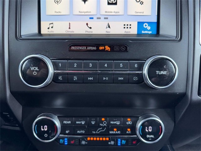2019 Ford Expedition MAX Limited photo 24