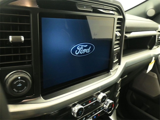 2025 Ford F-150 Lariat photo 17