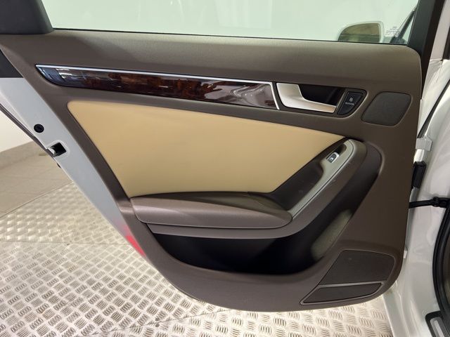 2013 Audi A4 2.0T Premium Plus photo 24