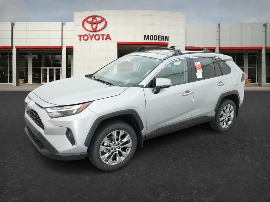2025 Toyota RAV4 XLE Premium's photo
