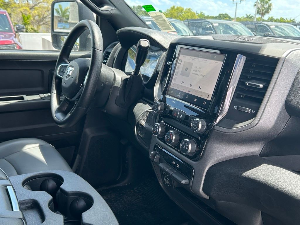 2025 Ram 2500 Tradesman photo 21