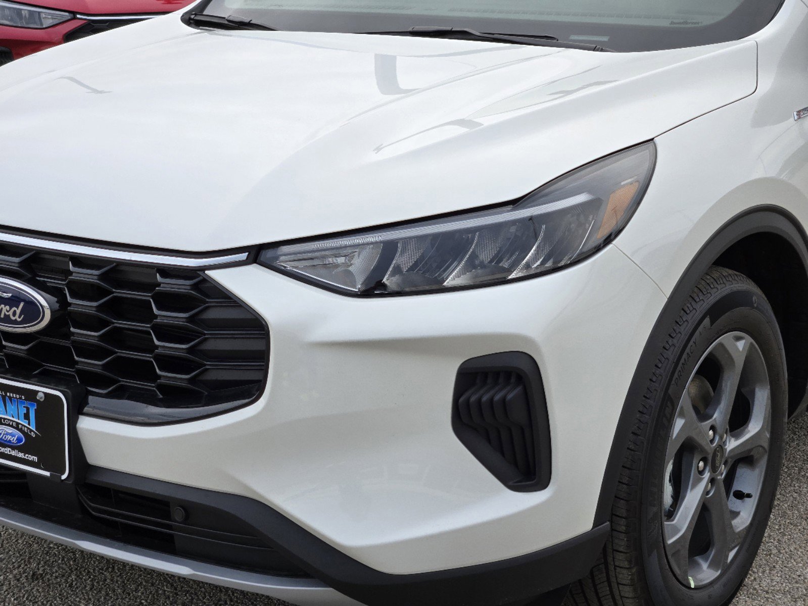 New 2025 Star White Metallic Tri-Coat Ford ST-Line image 5