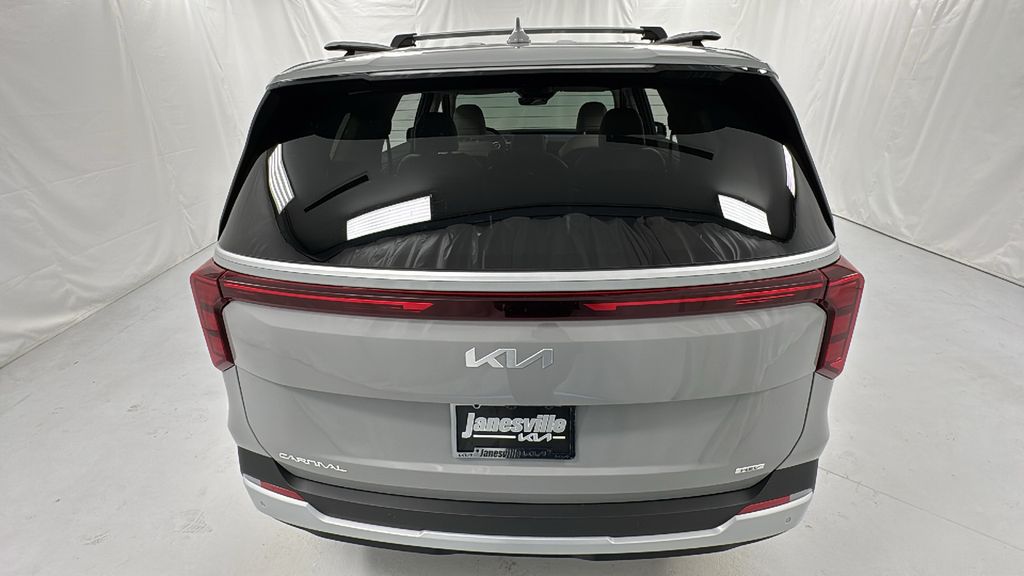 2026 Kia Carnival EX photo 3