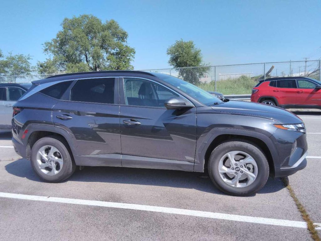 2024 Hyundai Tucson SEL photo 3