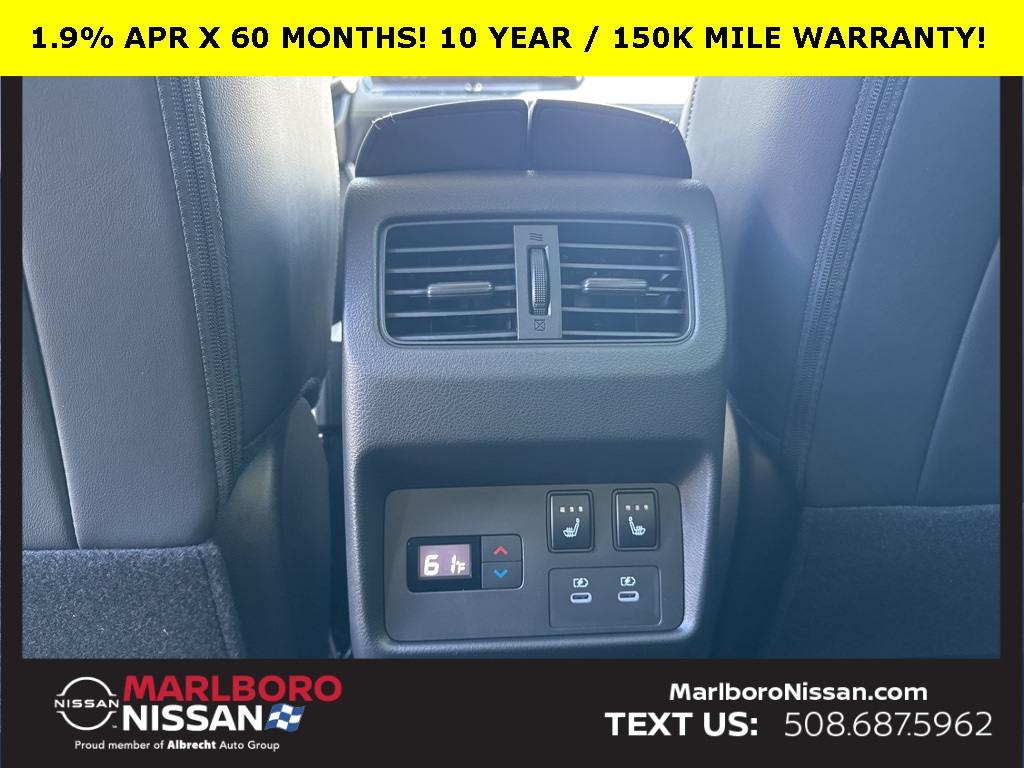 2026 Nissan Rogue Platinum photo 18