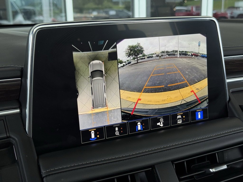 2022 Chevrolet Tahoe Z71 photo 5