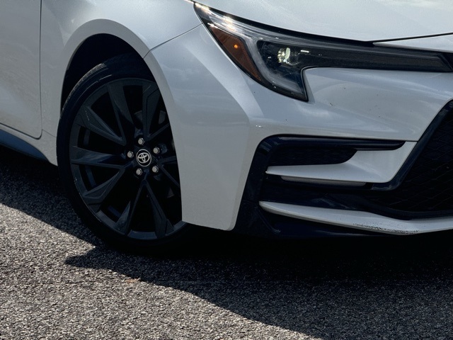 2023 Toyota Corolla Hybrid SE photo 2