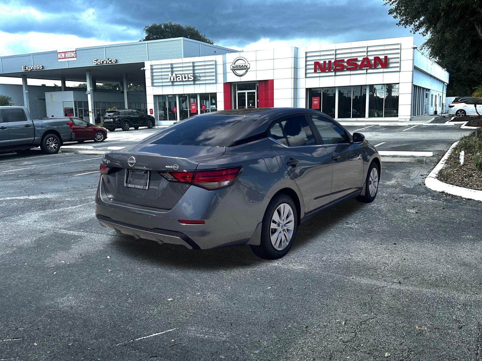 2025 Nissan Sentra S photo 3