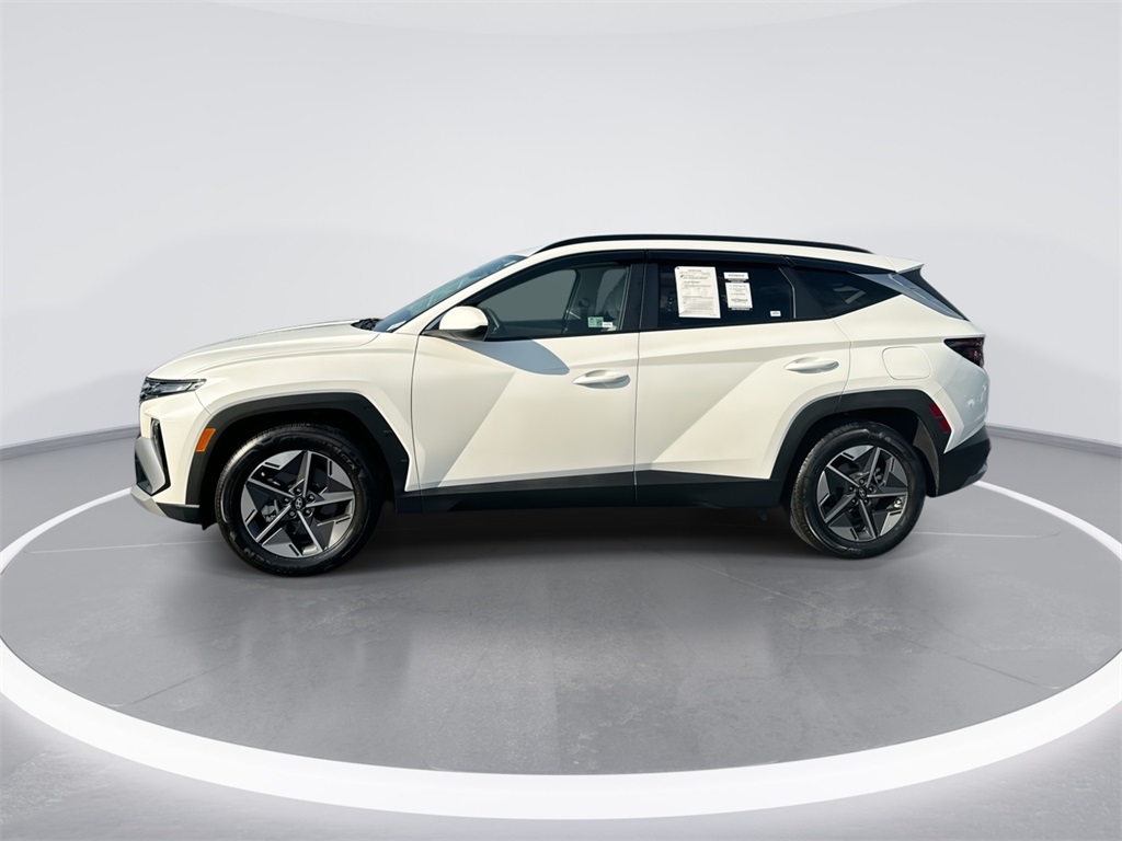 2025 Hyundai Tucson SEL photo 5