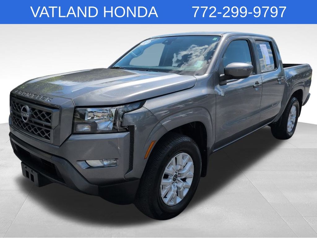 2024 Nissan Frontier SV photo 3