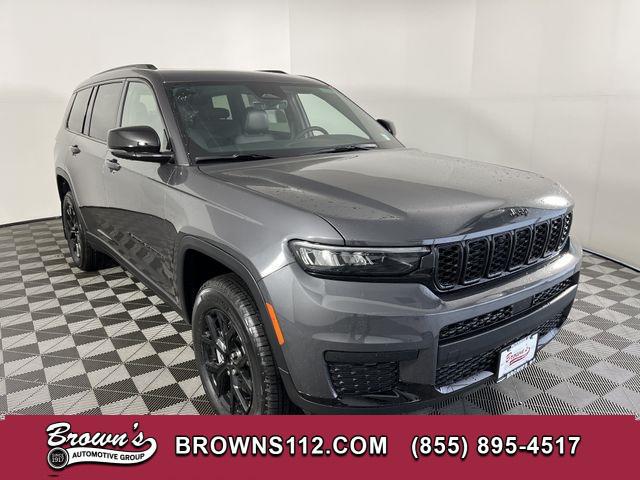 2025 Jeep Grand Cherokee L Altitude's photo