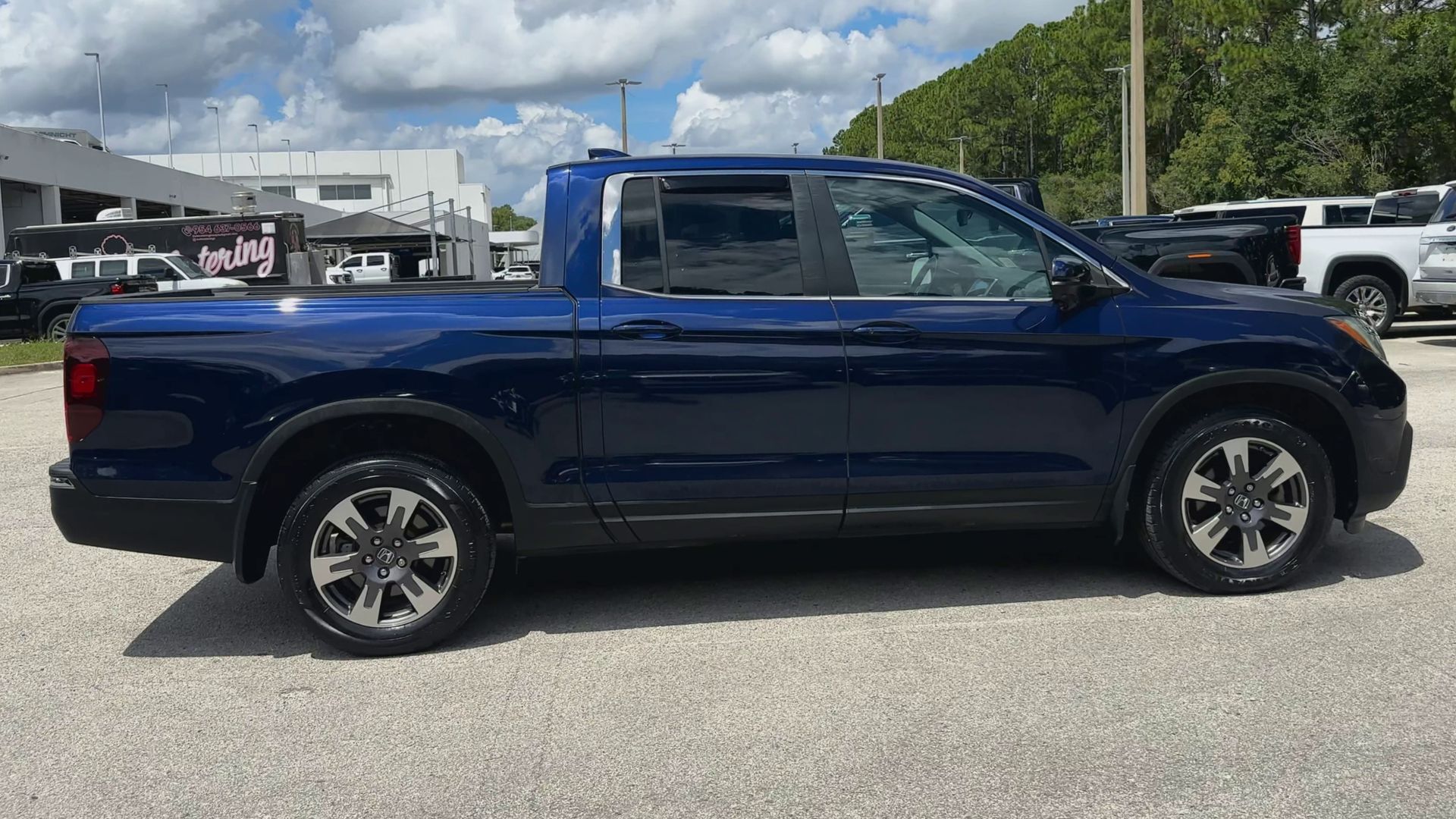 2017 Honda Ridgeline RTL-T photo 42