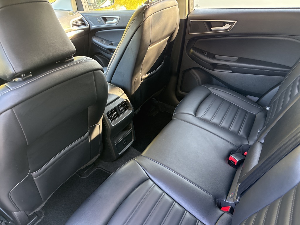 2024 Ford Edge SEL photo 14