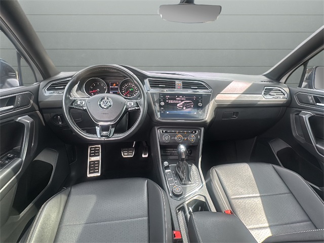 2021 Volkswagen Tiguan SE R-Line Black photo 12