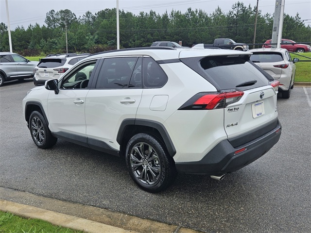2023 Toyota RAV4 Hybrid XLE Premium photo 9