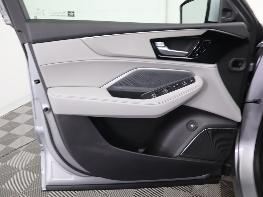 2026 Acura MDX Technology photo 23